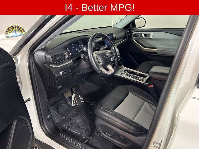 Certified 2022 Ford Explorer XLT w/ Equipment Group 202A AWD/4WD image 8