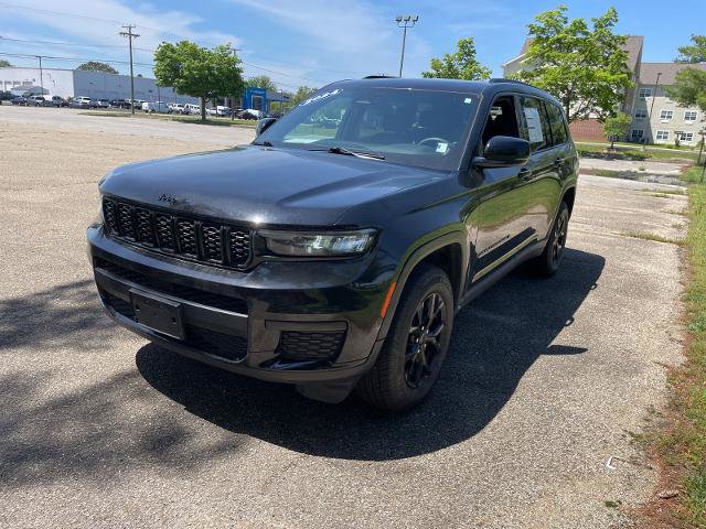 Used 2024 Jeep Grand Cherokee L Altitude AWD/4WD image 34