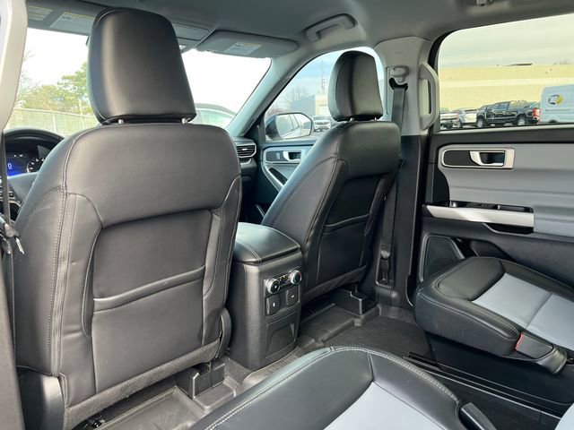 Certified 2023 Ford Explorer XLT w/ Equipment Group 202A image 40