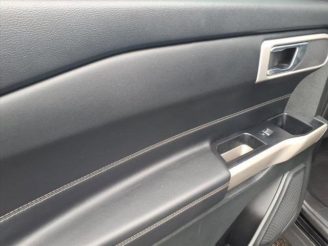 Certified 2023 Ford Explorer XLT image 20