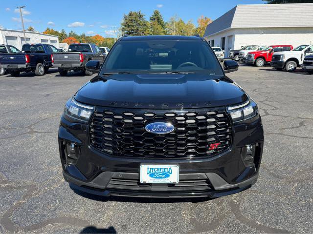 Certified 2025 Ford Explorer ST AWD/4WD image 8