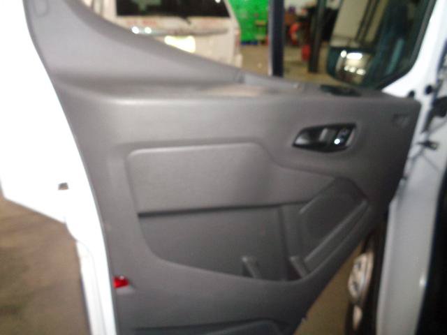 Certified 2023 Ford Transit 350 XL AWD/4WD image 10