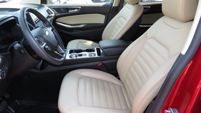 Certified 2022 Ford Edge SEL w/ Convenience Package image 10