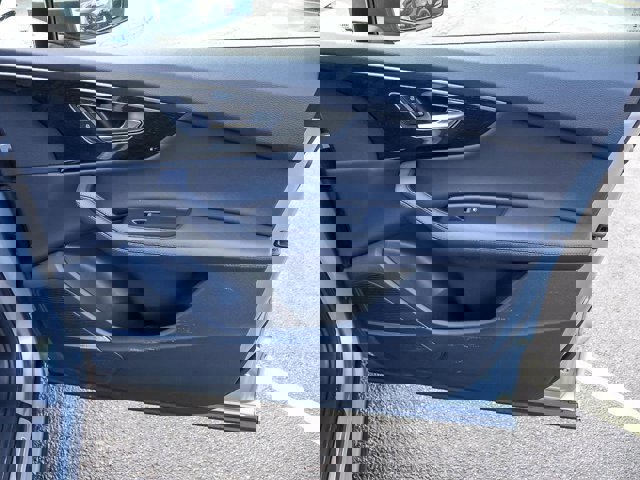 Used 2024 Audi Q7 3.0T Premium Plus image 35