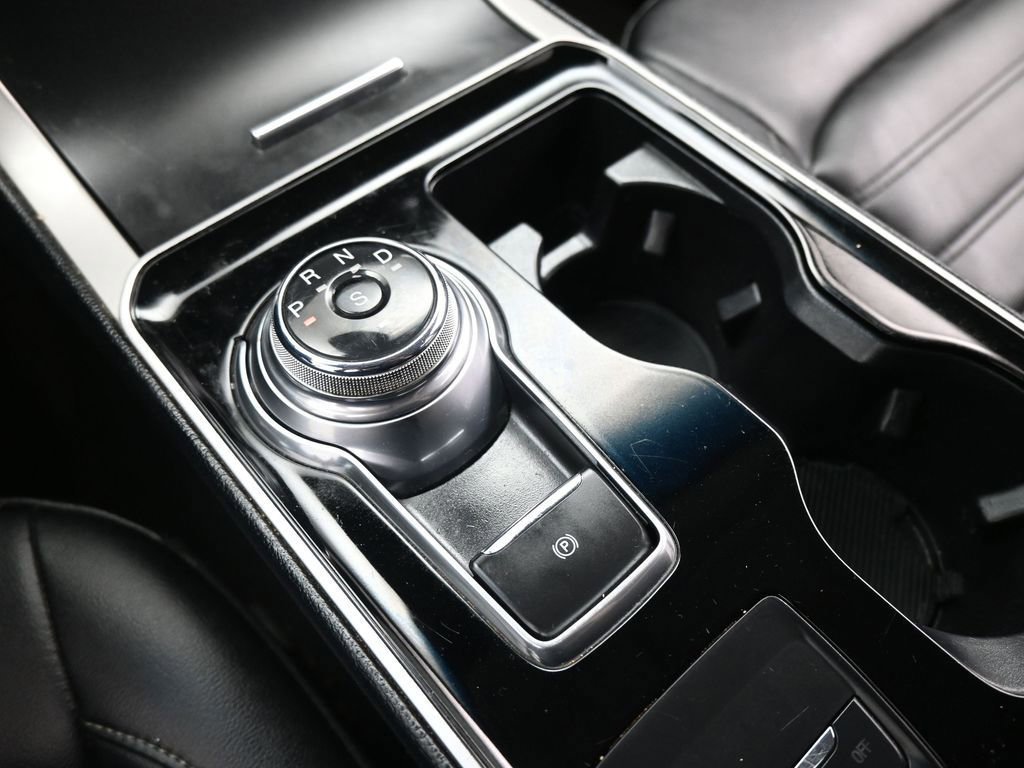 Certified 2019 Ford Edge SEL w/ Equipment Group 201A image 44