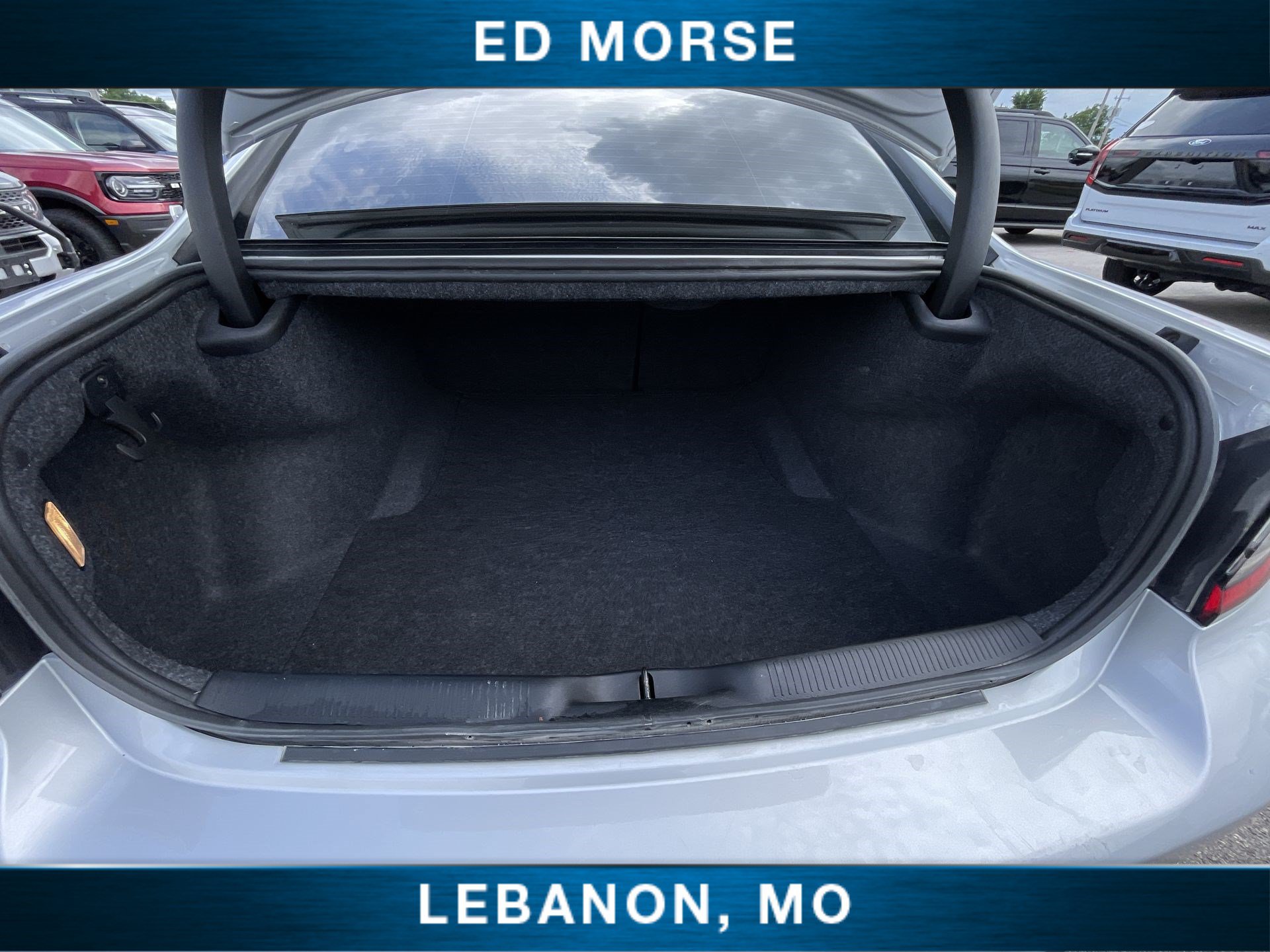 Used 2023 Dodge Charger GT w/ Technology Group RWD image 23