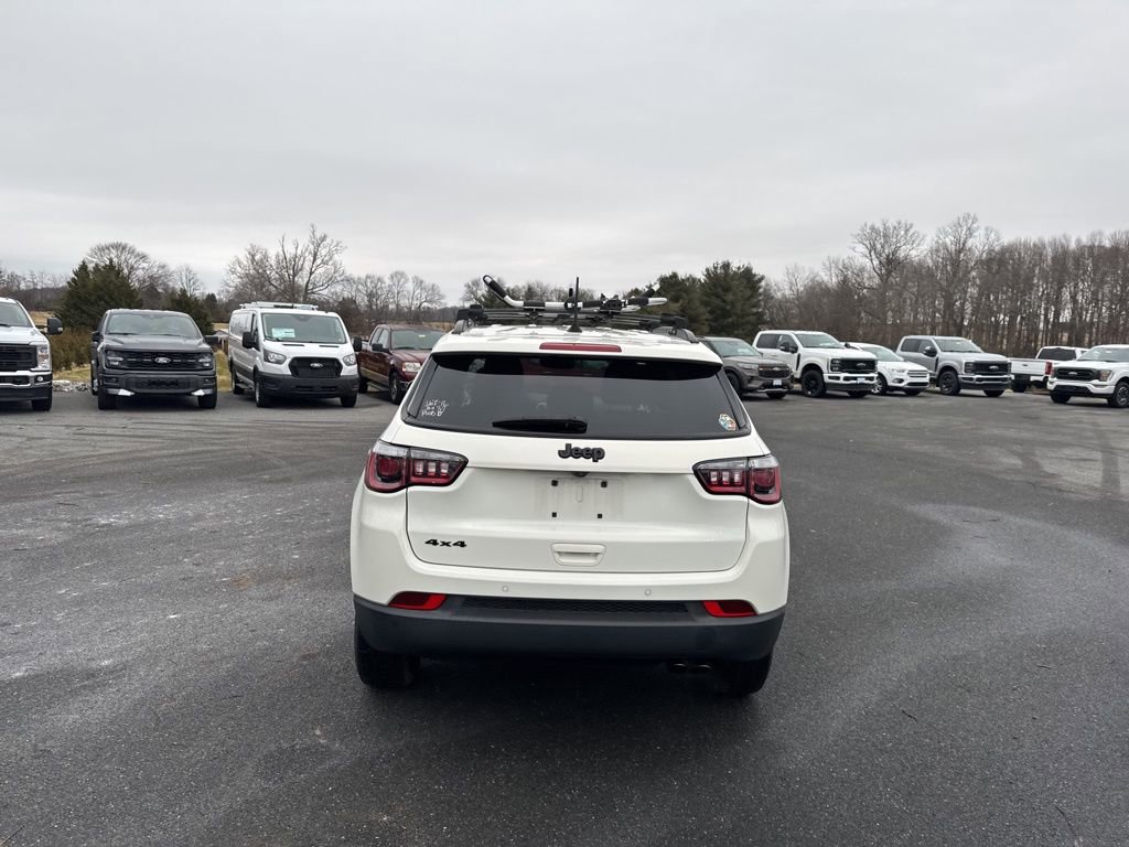 Used 2019 Jeep Compass Sport image 5