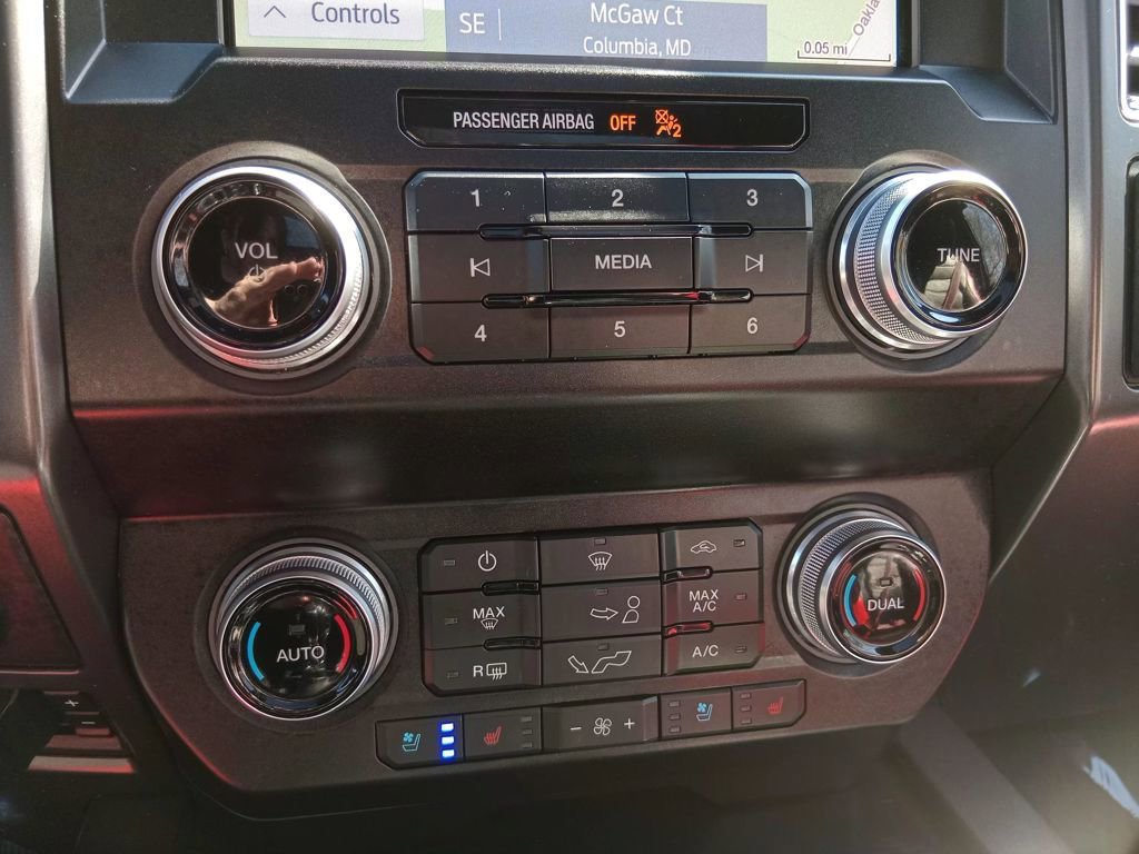 Certified 2020 Ford F150 Lariat w/ Equipment Group 502A Luxury image 23