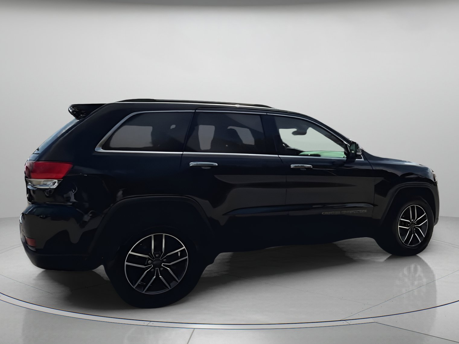 Used 2019 Jeep Grand Cherokee Limited image 30