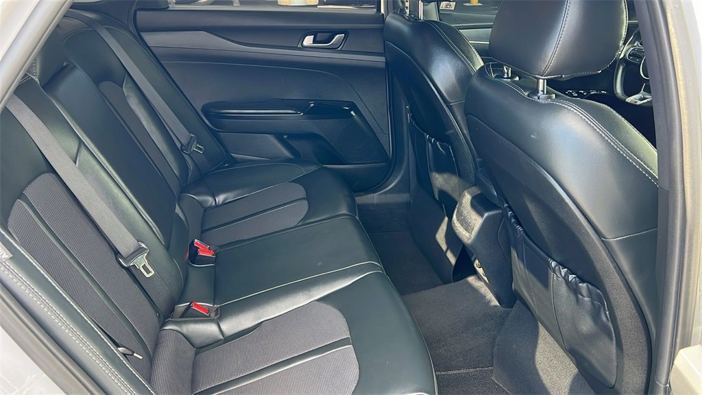 Used 2022 Kia K5 GT-Line image 8