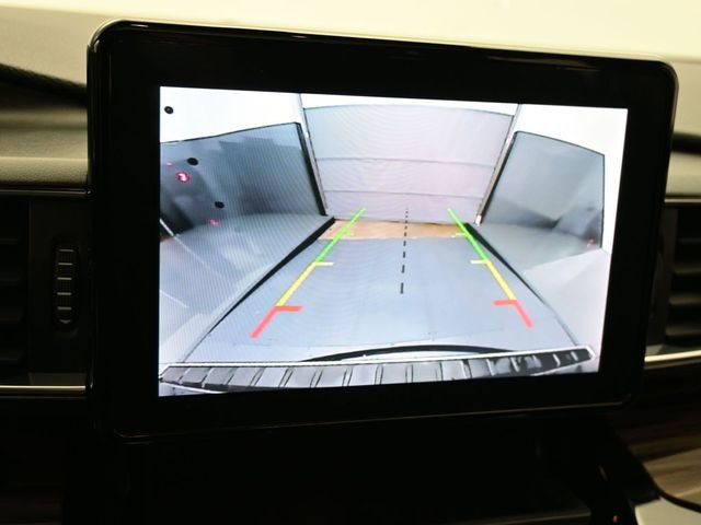 Certified 2023 Ford Explorer Limited w/ Equipment Group 301A image 19