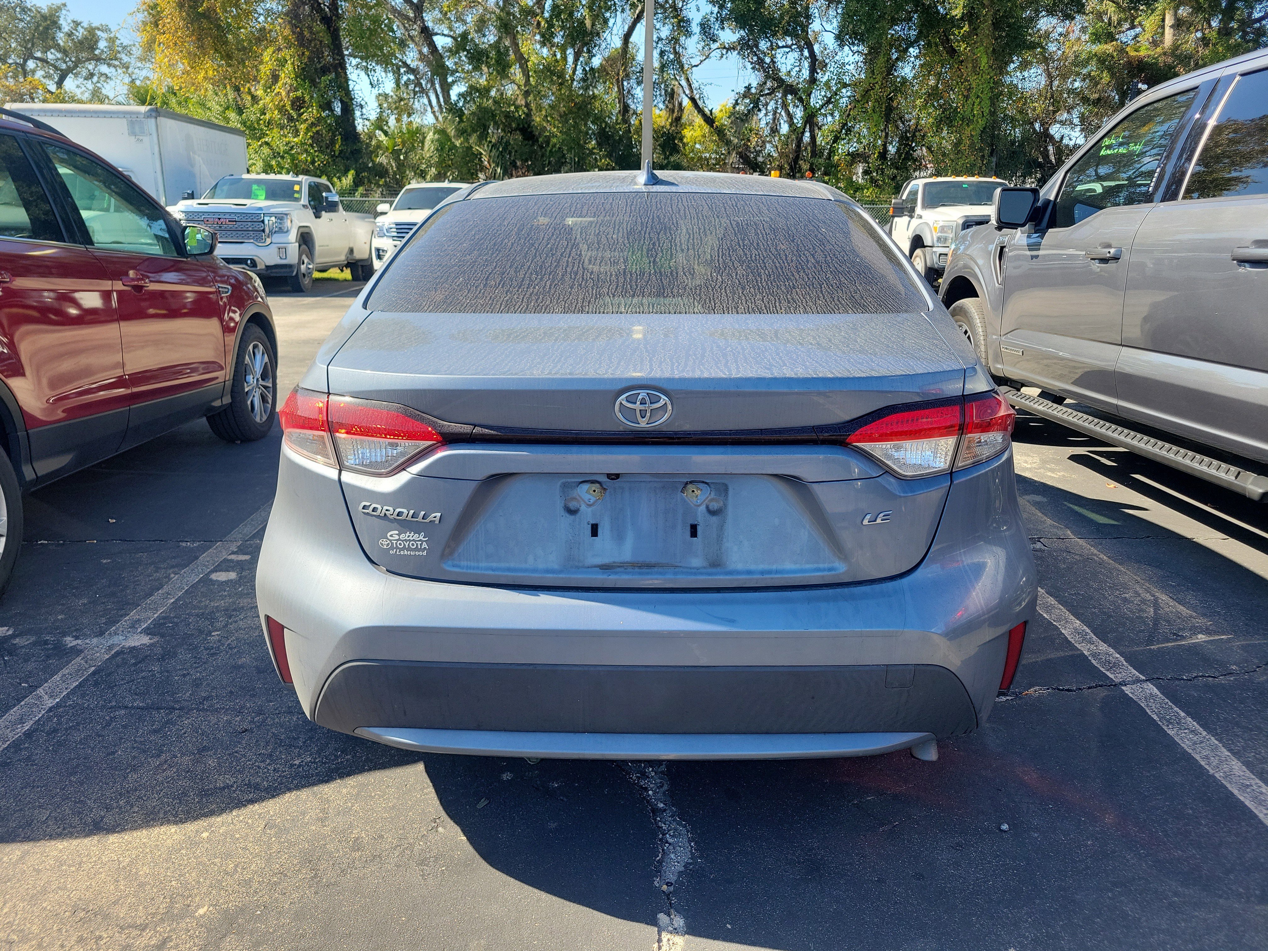 Used 2021 Toyota Corolla LE image 3