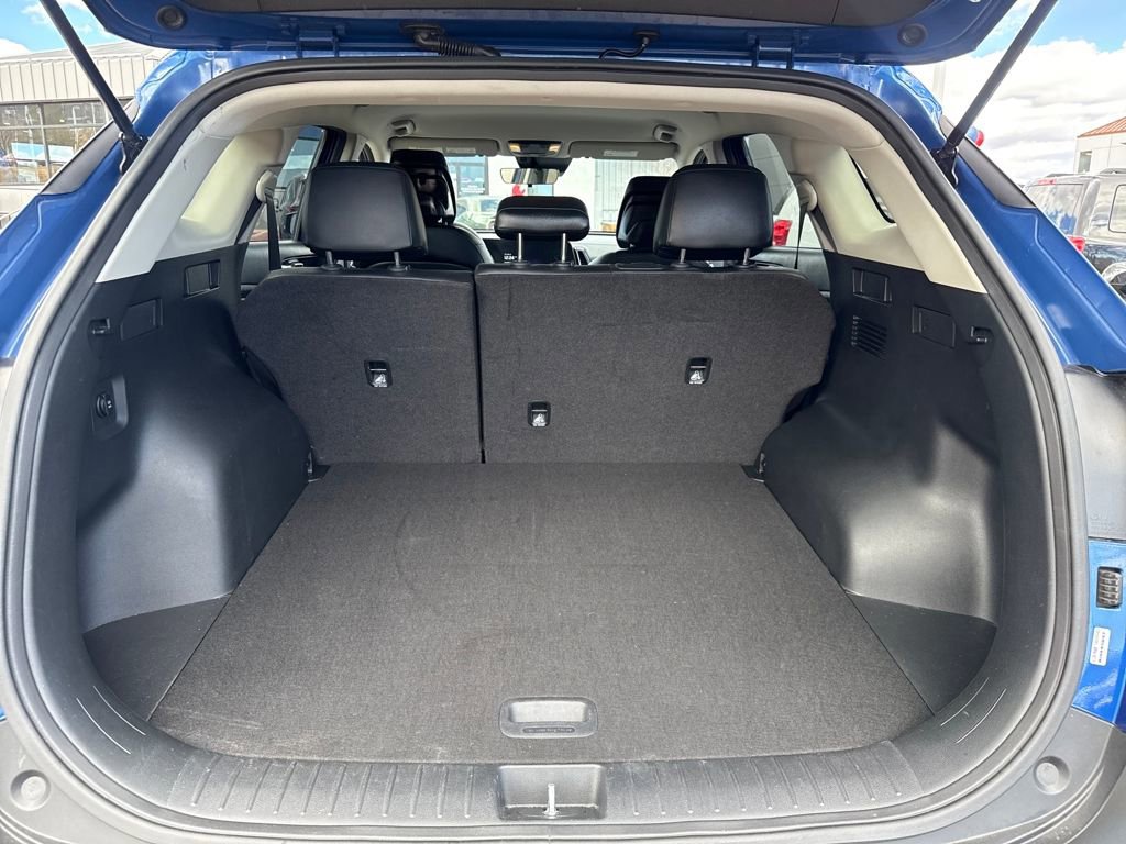 Used 2023 Kia Sportage EX image 9