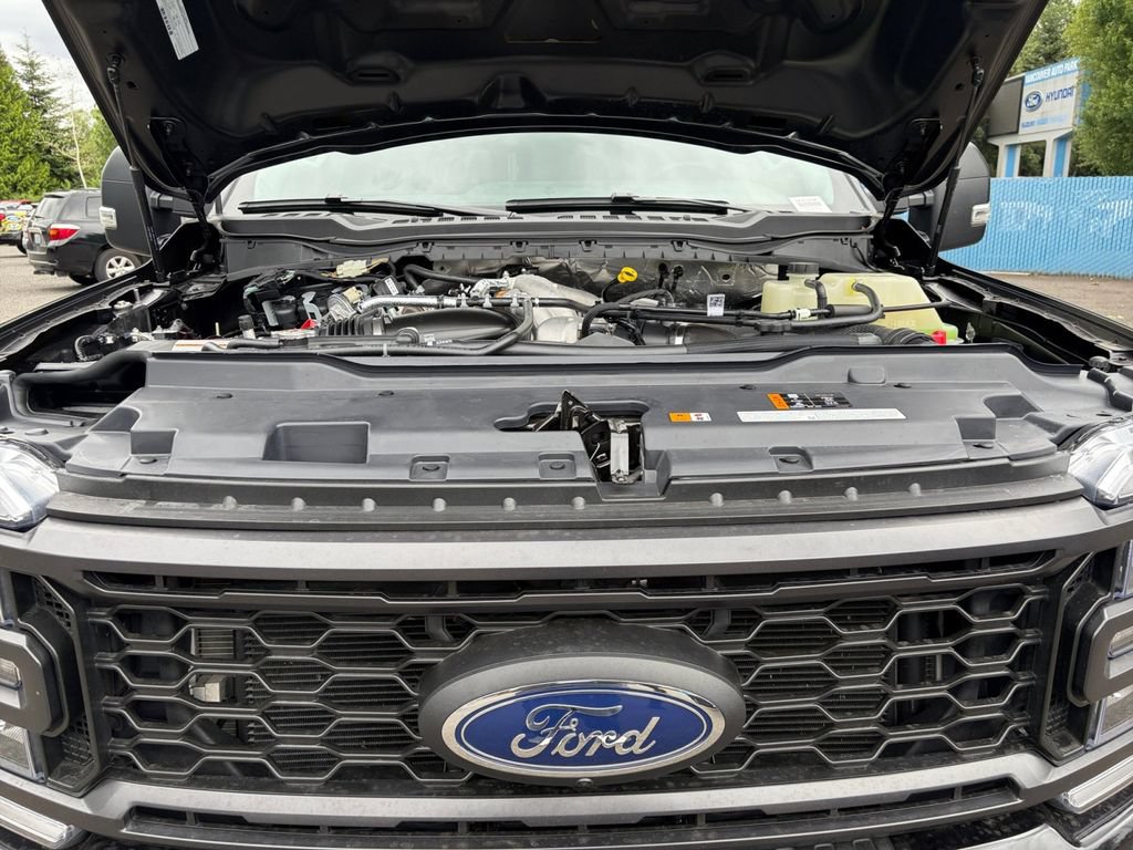 Certified 2025 Ford F350 XL w/ STX Appearance Package AWD/4WD image 24