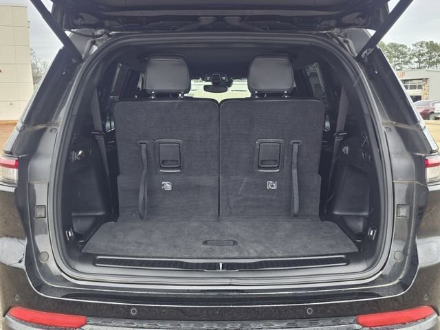 Used 2022 Jeep Grand Cherokee L Altitude image 29