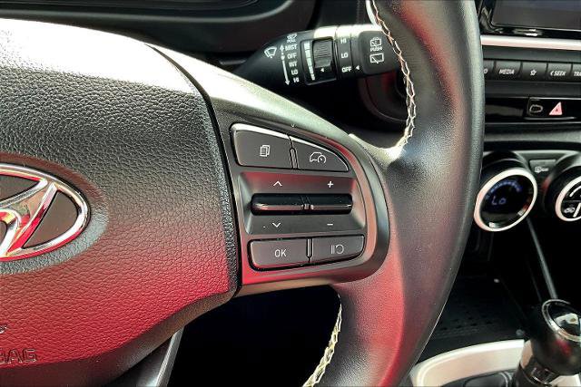 Used 2024 Hyundai Venue Limited image 21