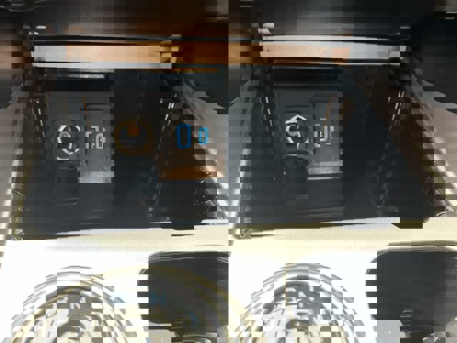 Certified 2020 Ford Explorer XLT w/ Equipment Group 202A image 31