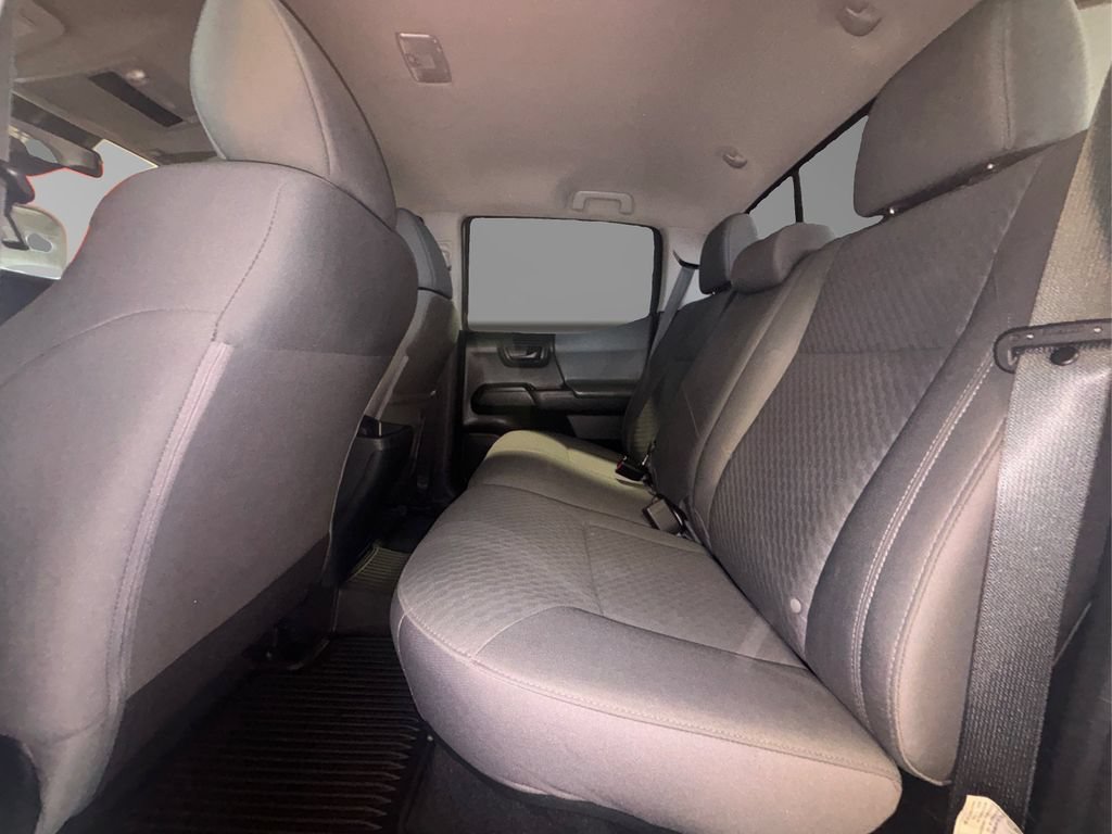 Used 2020 Toyota Tacoma SR AWD/4WD image 11