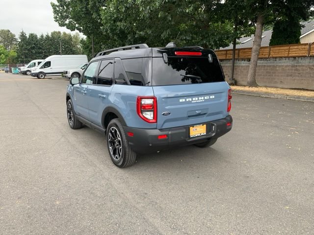 Certified 2025 Ford Bronco Sport Outer Banks w/ Outer Banks Tech Package+ AWD/4WD image 3