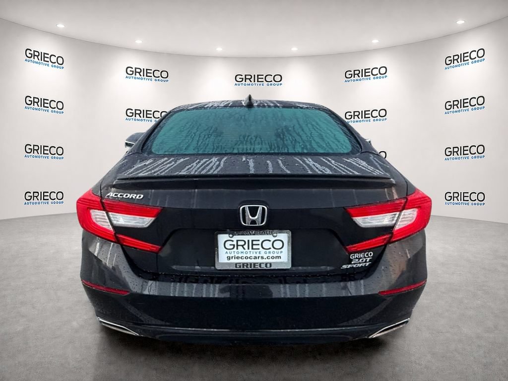 Used 2018 Honda Accord Sport image 6