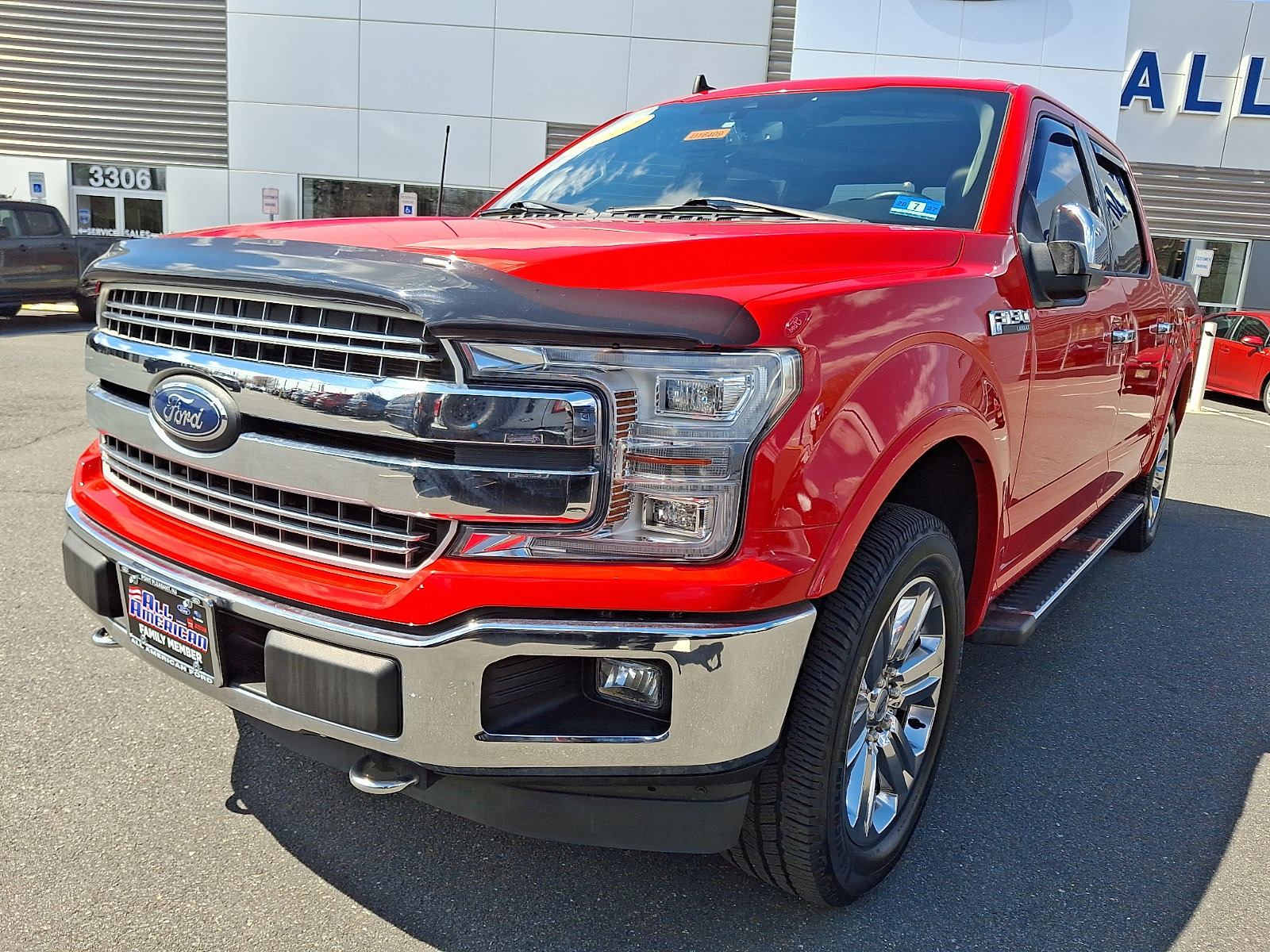 Certified 2020 Ford F150 Lariat w/ Equipment Group 502A Luxury AWD/4WD image 4