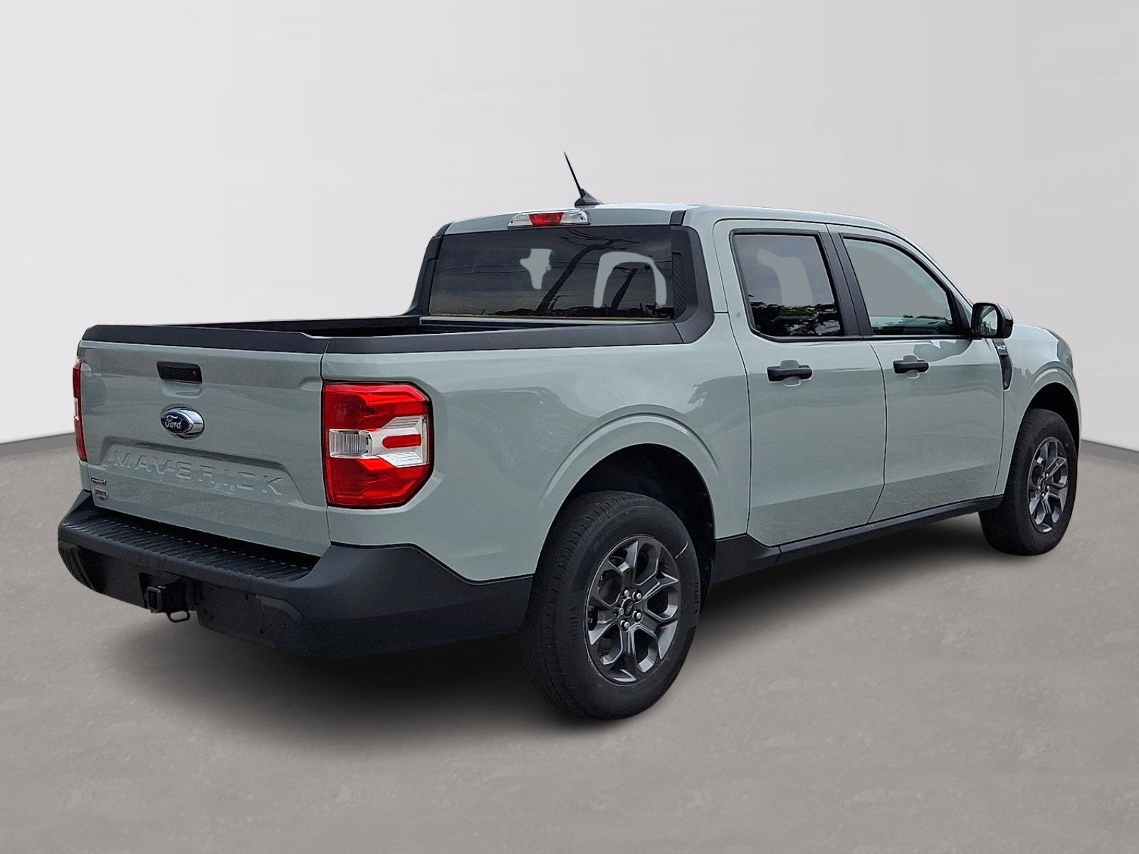 Certified 2024 Ford Maverick XLT w/ XLT Luxury Package FWD image 6