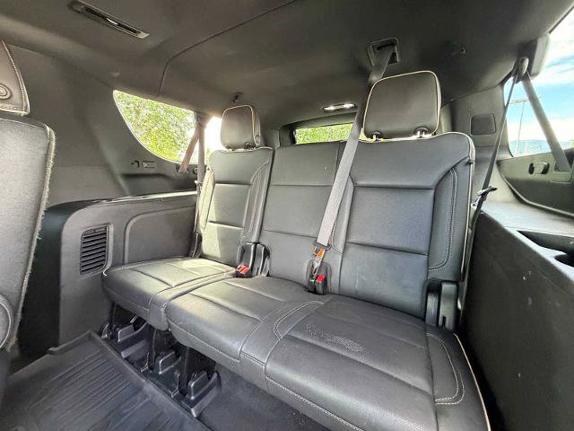 Used 2023 GMC Yukon XL SLT AWD/4WD image 26