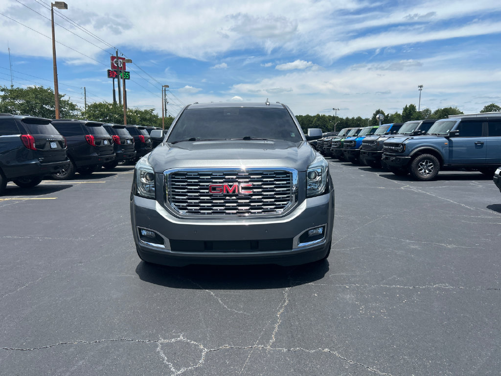 Used 2019 GMC Yukon Denali w/ Denali Ultimate Package AWD/4WD image 2