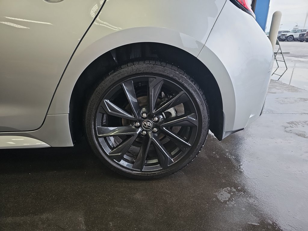 Used 2026 Toyota Corolla XSE FWD image 32