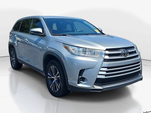 Used 2019 Toyota Highlander LE