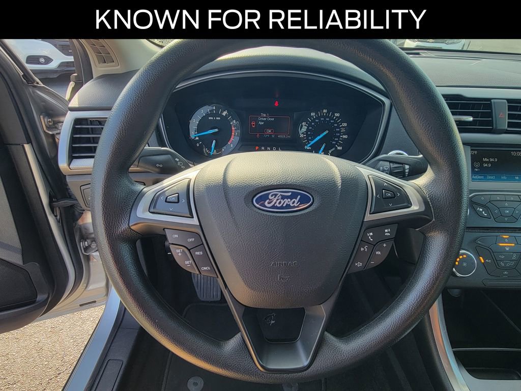 Certified 2018 Ford Fusion SE image 18
