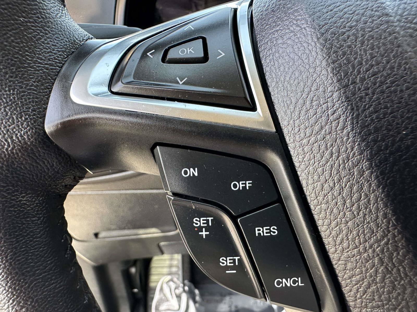 Certified 2024 Ford Edge SEL w/ Convenience Package AWD/4WD image 16
