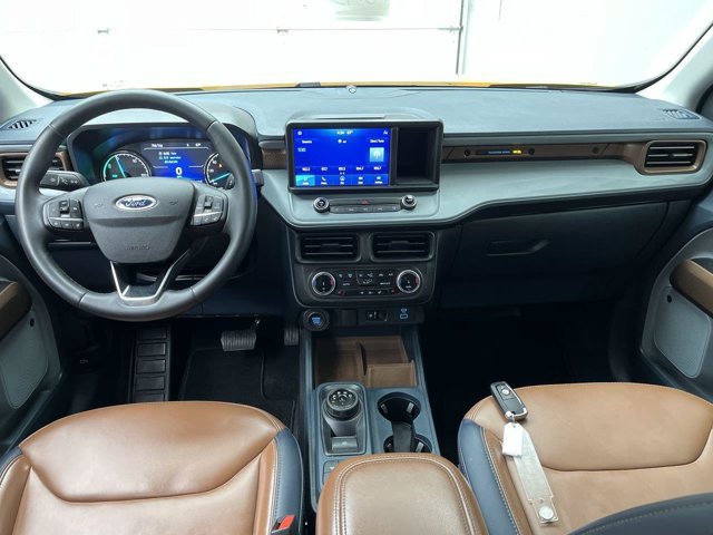 Certified 2023 Ford Maverick Lariat w/ Lariat Luxury Package FWD image 4