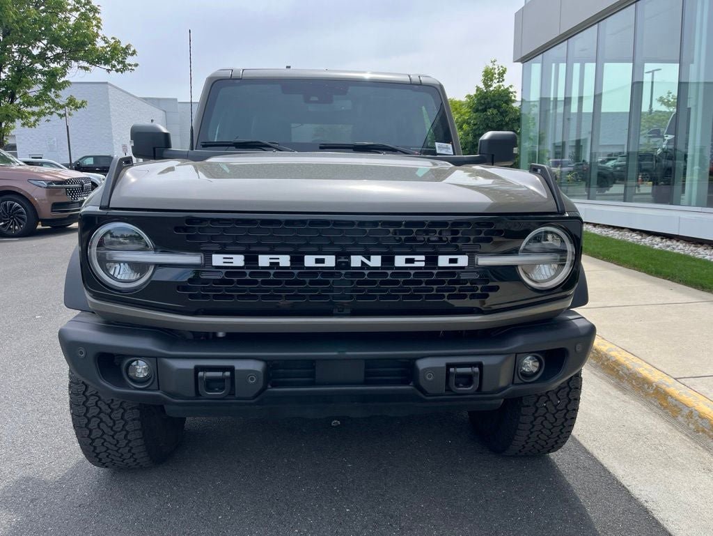 Certified 2025 Ford Bronco Badlands AWD/4WD image 2
