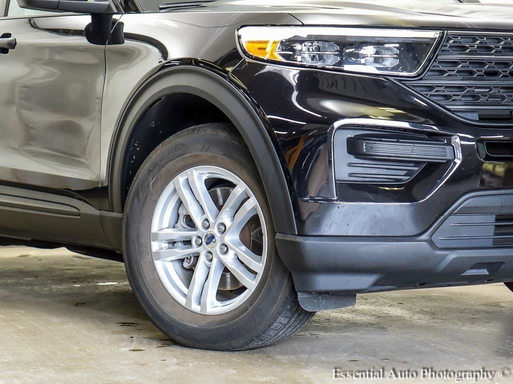 Certified 2023 Ford Explorer 4WD image 8