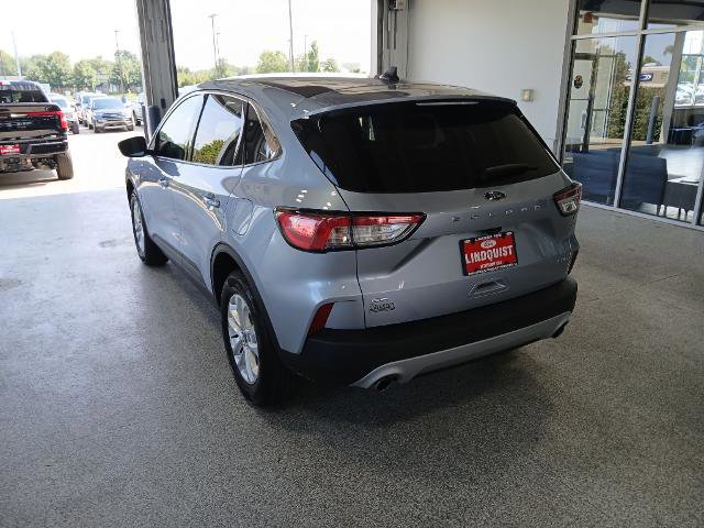 Certified 2022 Ford Escape SE w/ Convenience Package image 3