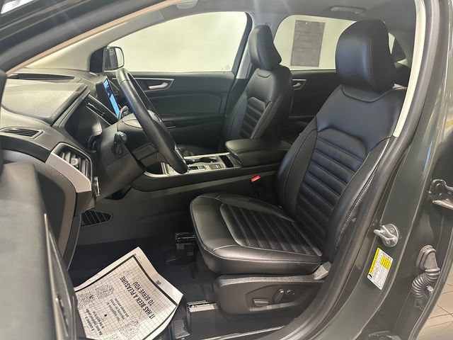 Certified 2024 Ford Edge SEL w/ Convenience Package AWD/4WD image 4