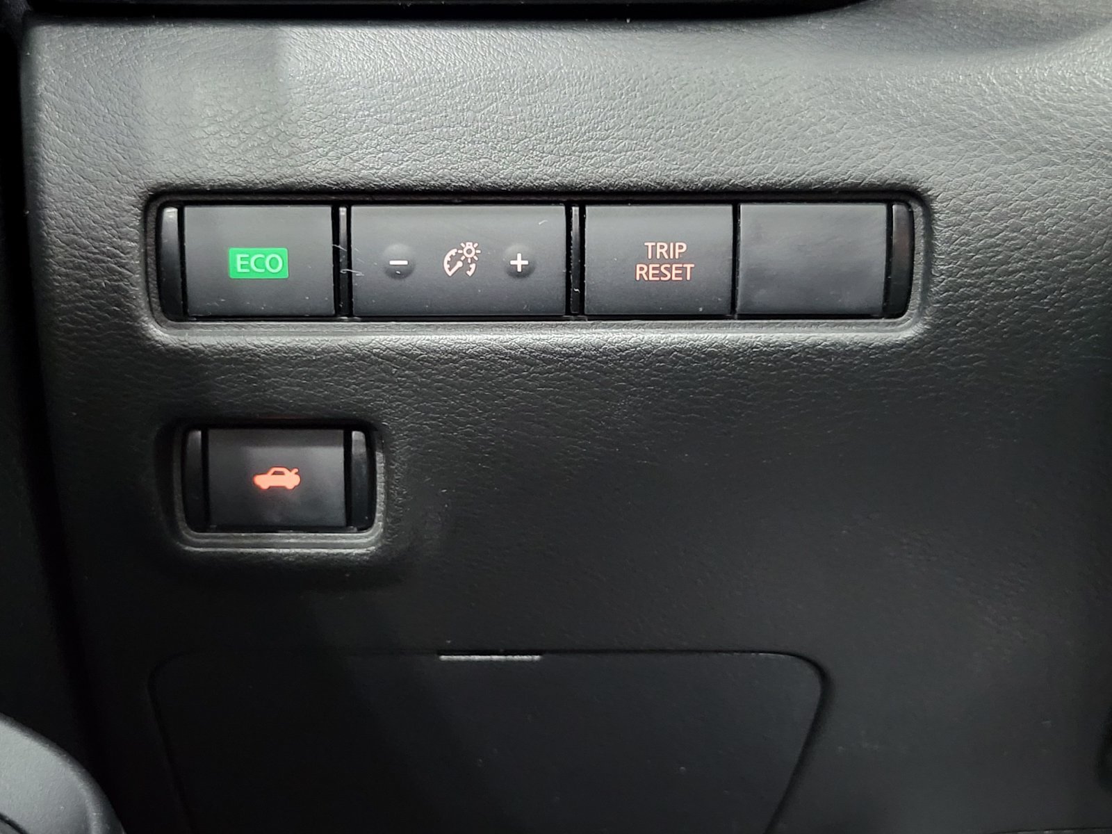 Used 2021 Nissan Sentra SV FWD image 14