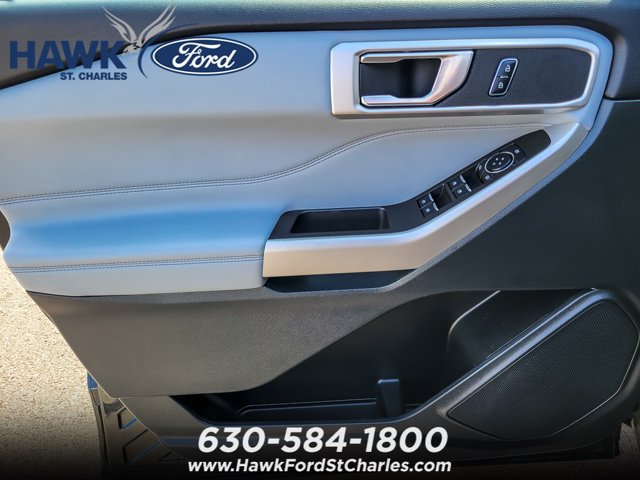 Certified 2024 Ford Explorer XLT w/ Equipment Group 202A AWD/4WD image 17