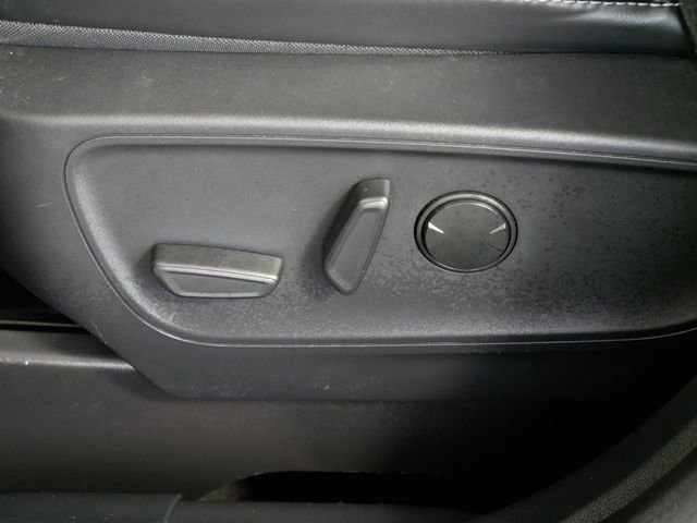 Certified 2025 Ford Escape Platinum image 16