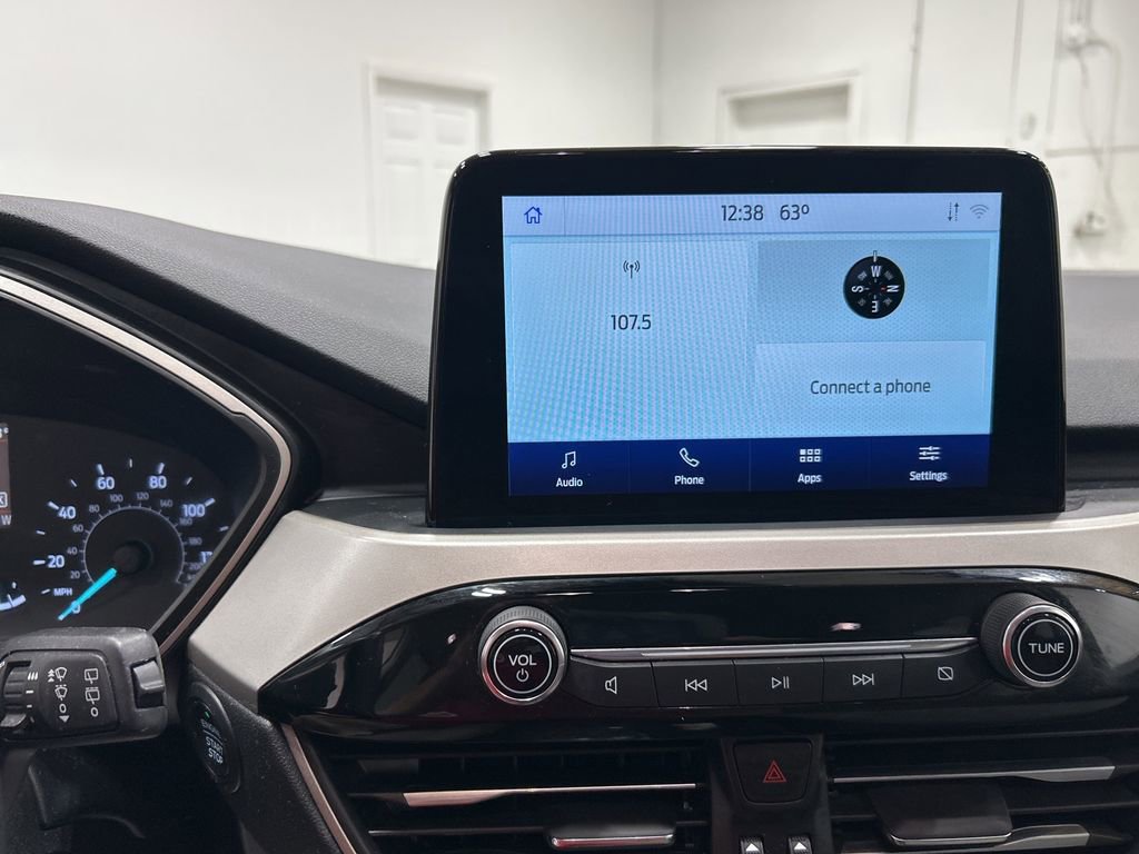 Certified 2022 Ford Escape SE w/ Cold Weather Package image 34