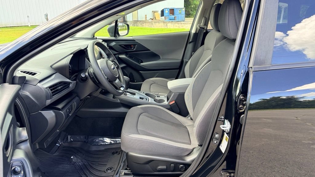 Used 2025 Subaru Crosstrek 2.5i Premium AWD/4WD image 19