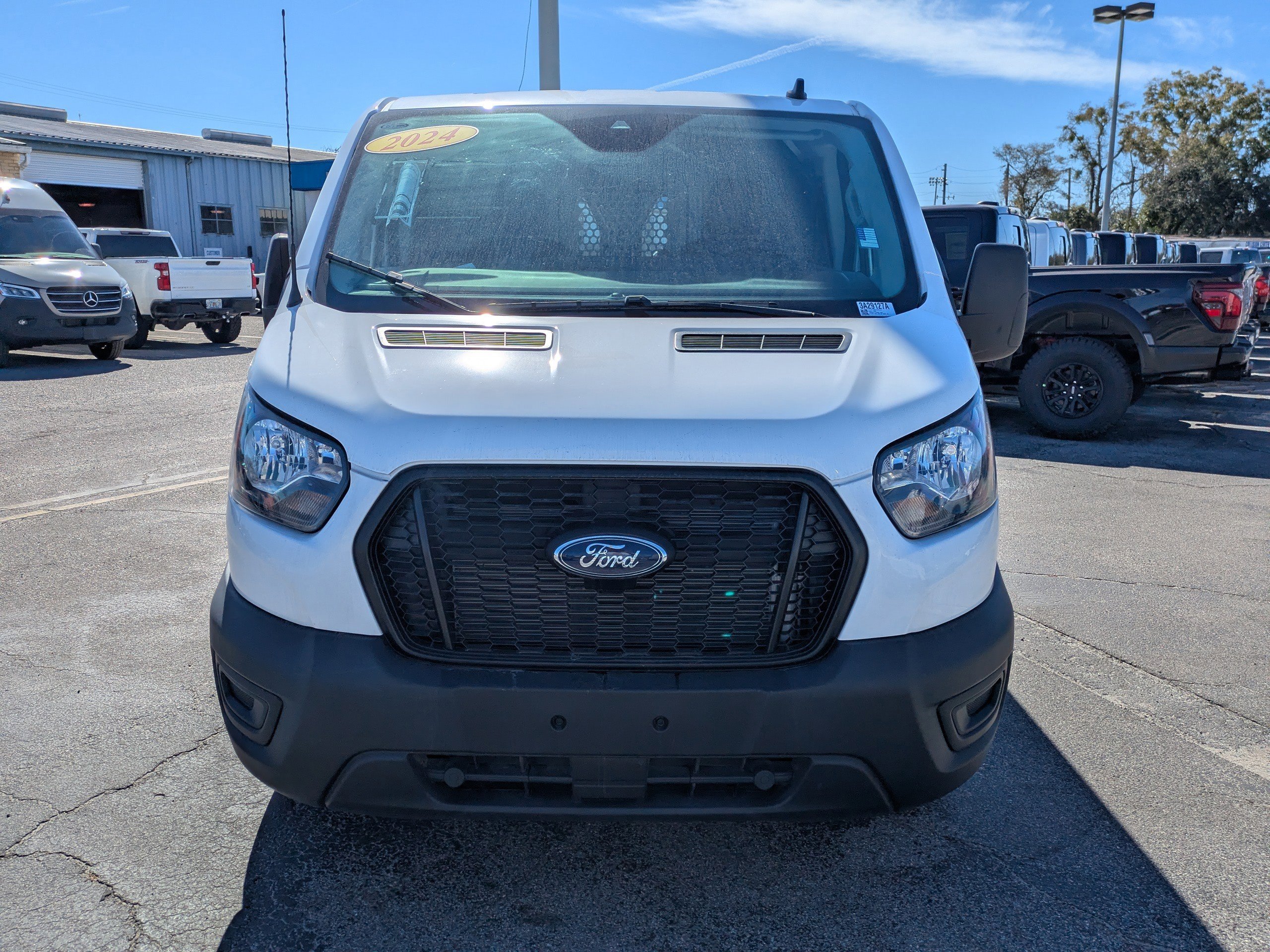 Certified 2024 Ford Transit 150 Low Roof image 9