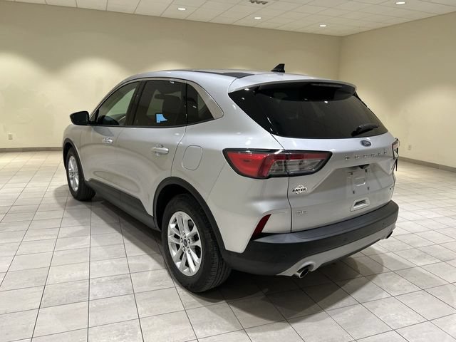 Certified 2020 Ford Escape SE FWD image 3