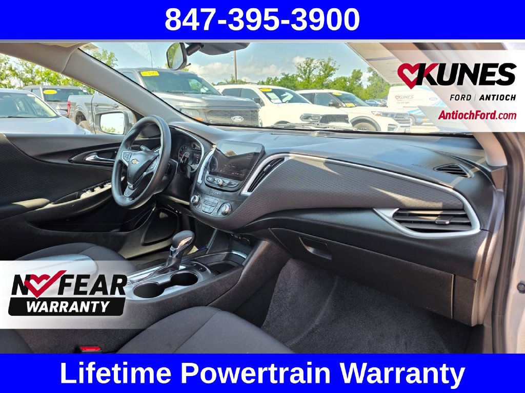 Used 2024 Chevrolet Malibu LT FWD image 34