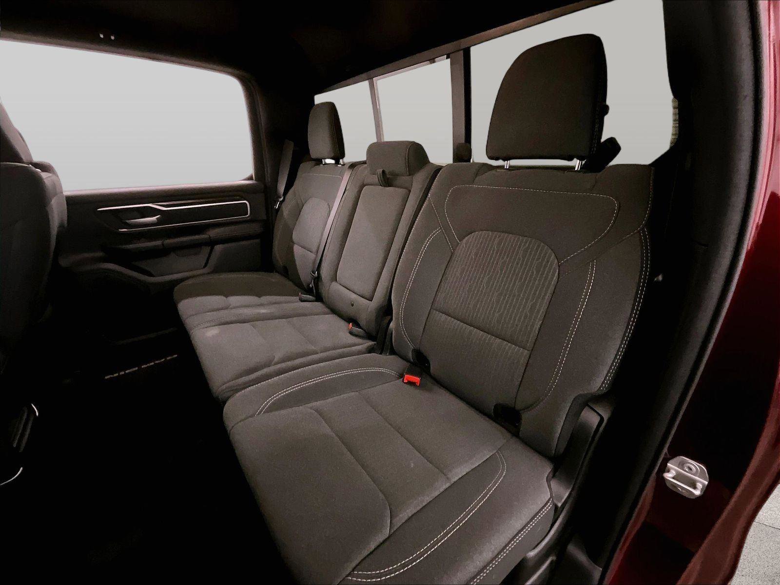 Used 2020 RAM 1500 Big Horn AWD/4WD image 25