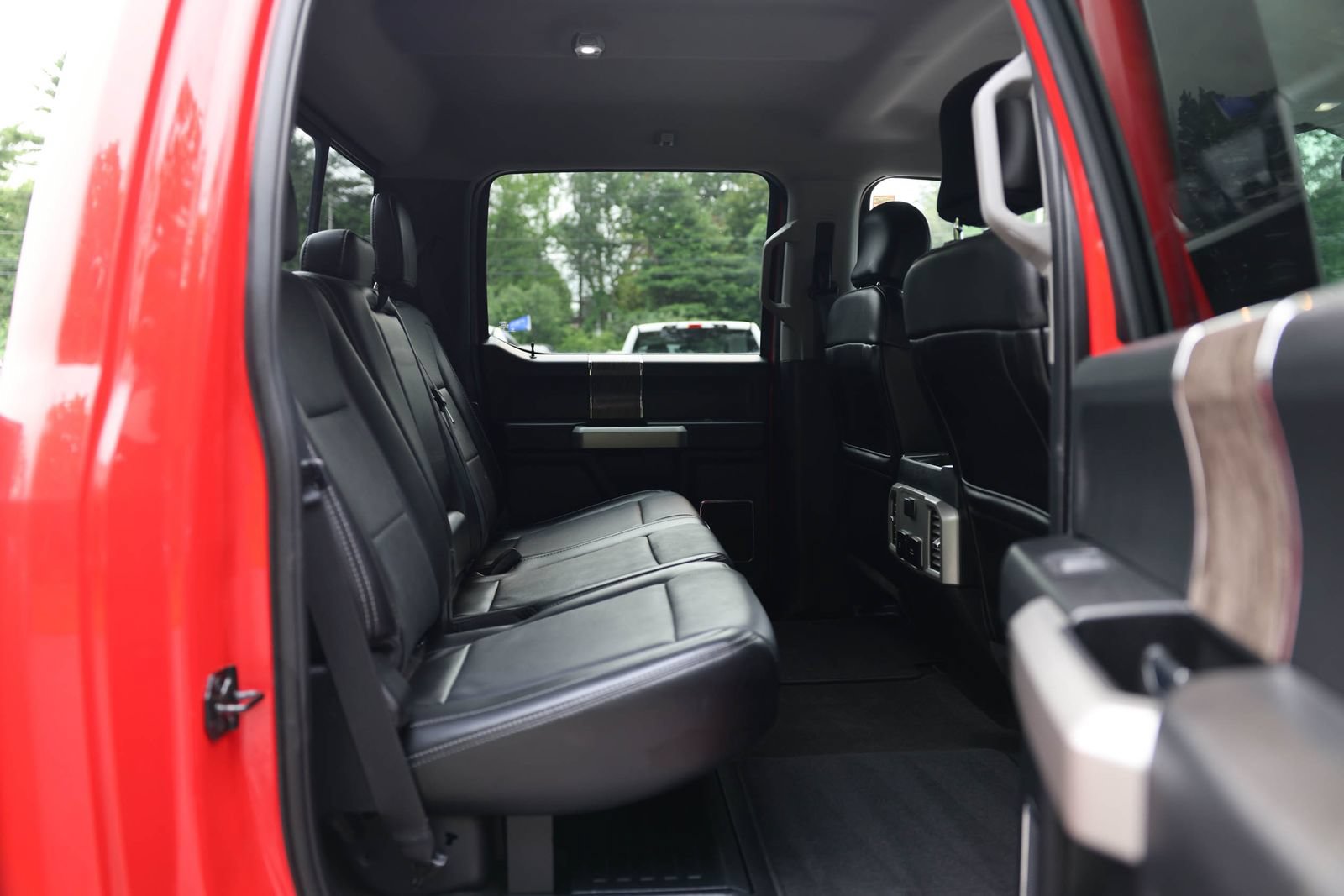 Certified 2017 Ford F350 Lariat w/ Chrome Package AWD/4WD image 15