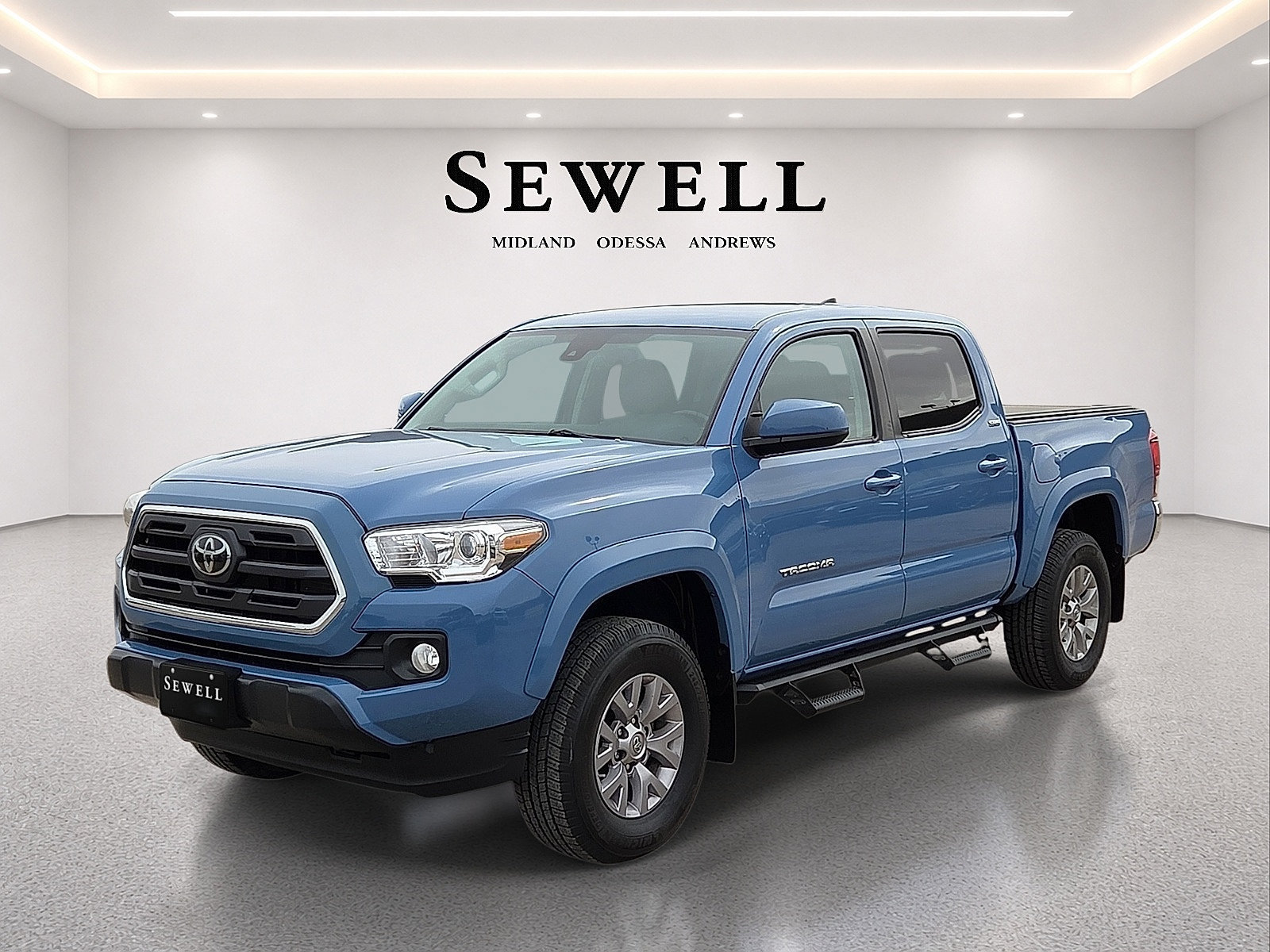 Used 2019 Toyota Tacoma SR5 AWD/4WD image 1