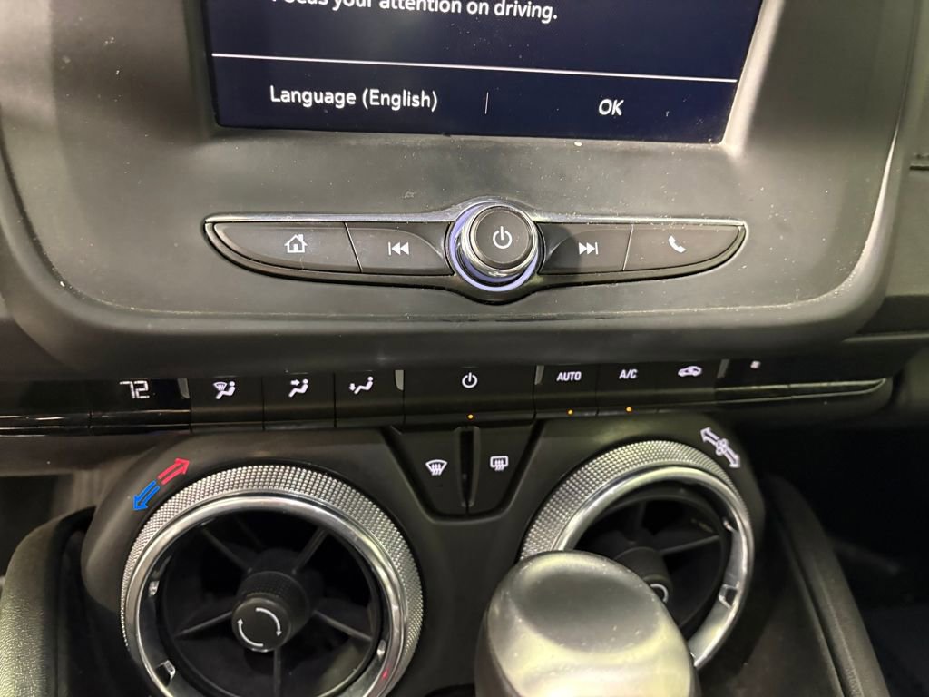 Used 2021 Chevrolet Camaro LT image 19