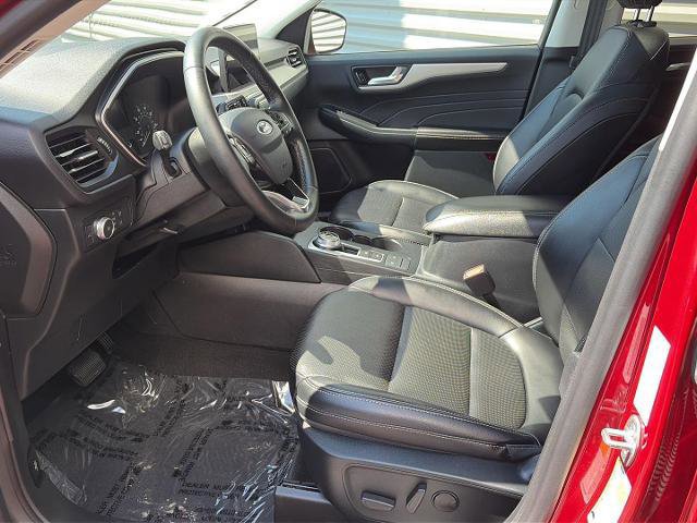 Certified 2021 Ford Escape SEL image 29